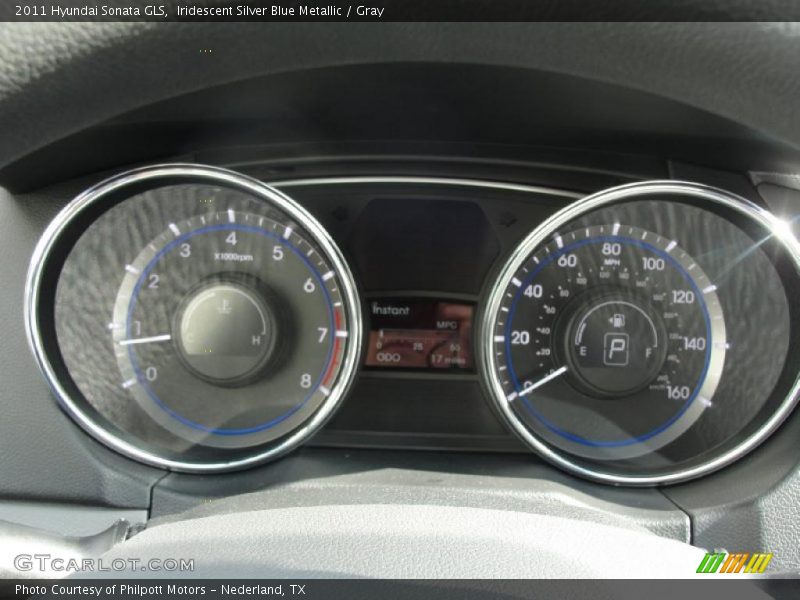 Iridescent Silver Blue Metallic / Gray 2011 Hyundai Sonata GLS