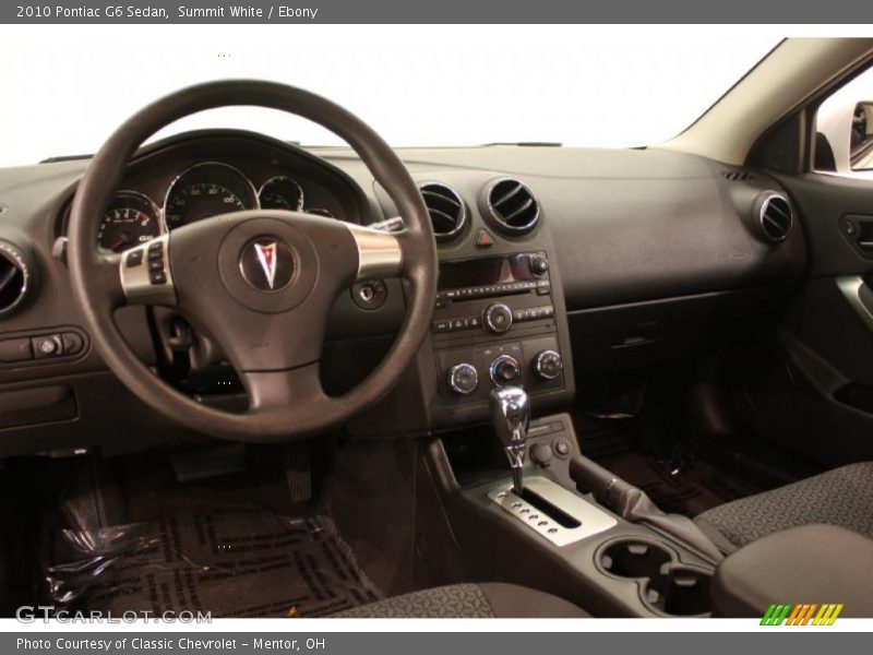 Summit White / Ebony 2010 Pontiac G6 Sedan