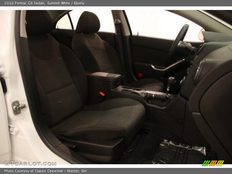 Summit White / Ebony 2010 Pontiac G6 Sedan