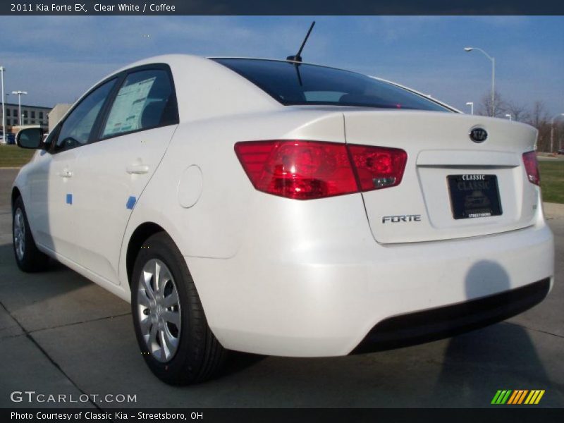 Clear White / Coffee 2011 Kia Forte EX