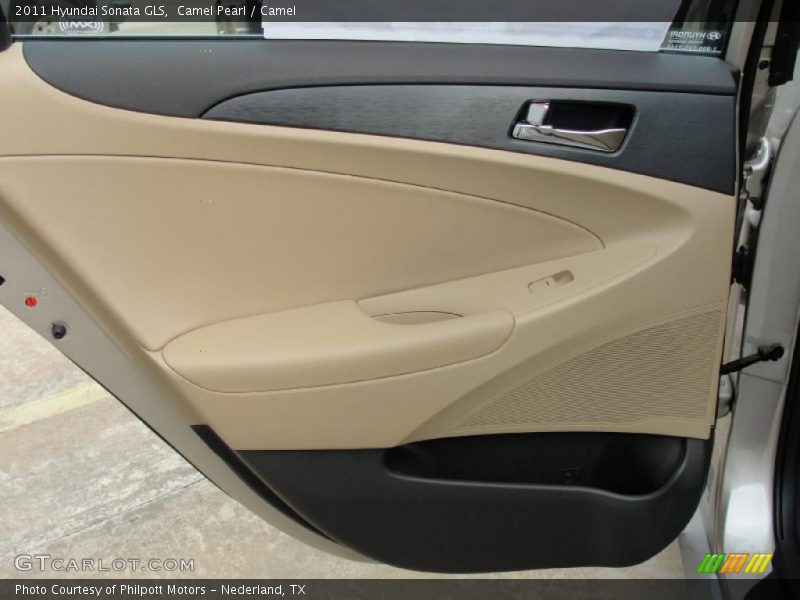 Door Panel of 2011 Sonata GLS