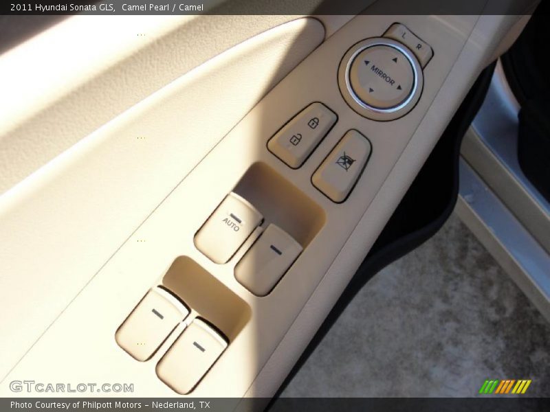Camel Pearl / Camel 2011 Hyundai Sonata GLS
