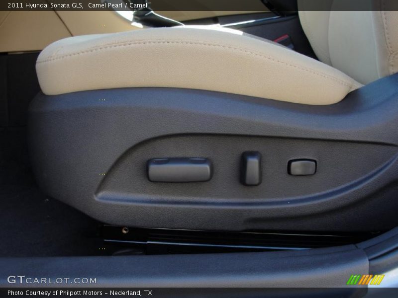 Camel Pearl / Camel 2011 Hyundai Sonata GLS