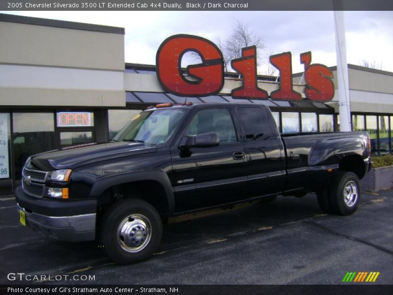 Black / Dark Charcoal 2005 Chevrolet Silverado 3500 LT Extended Cab 4x4 Dually