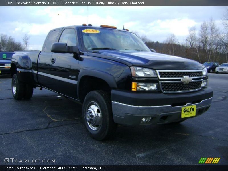 Black / Dark Charcoal 2005 Chevrolet Silverado 3500 LT Extended Cab 4x4 Dually