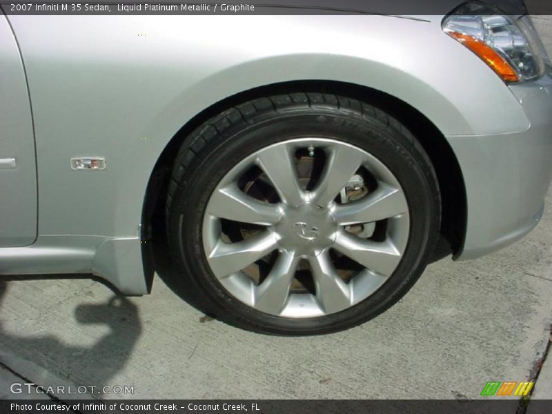  2007 M 35 Sedan Wheel
