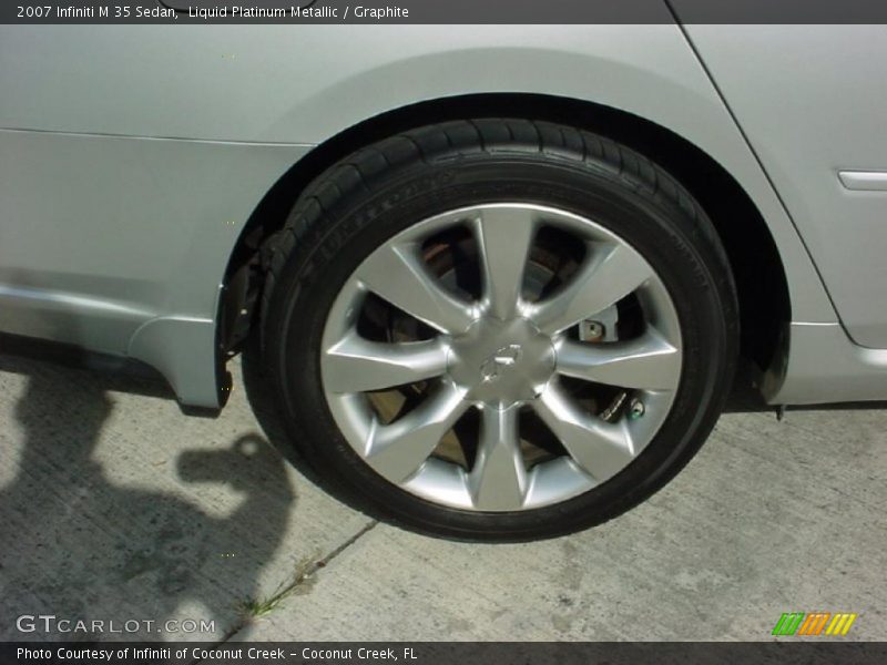  2007 M 35 Sedan Wheel