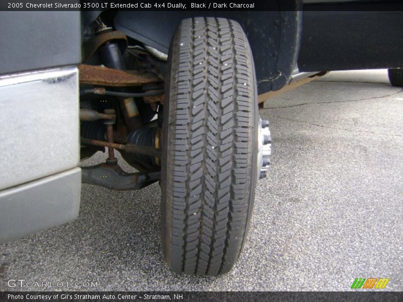 Black / Dark Charcoal 2005 Chevrolet Silverado 3500 LT Extended Cab 4x4 Dually