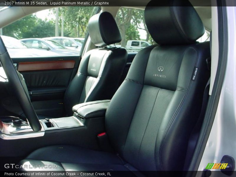  2007 M 35 Sedan Graphite Interior
