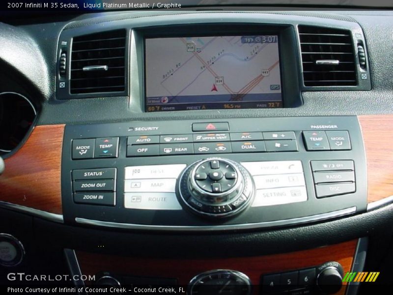 Controls of 2007 M 35 Sedan