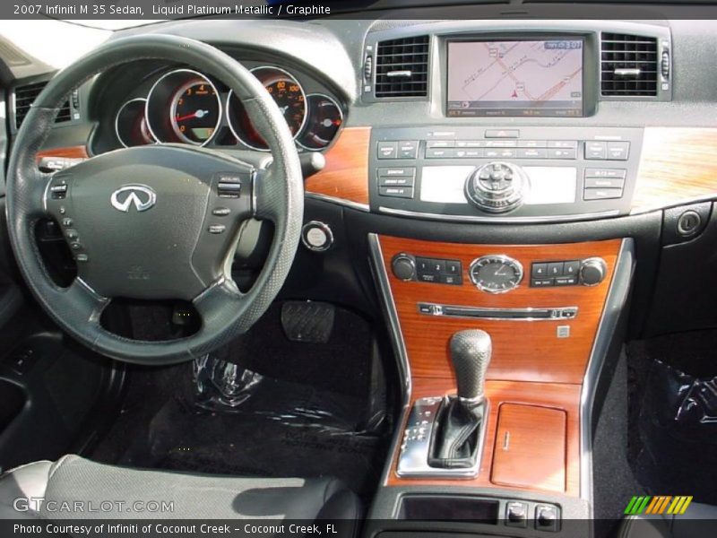Dashboard of 2007 M 35 Sedan