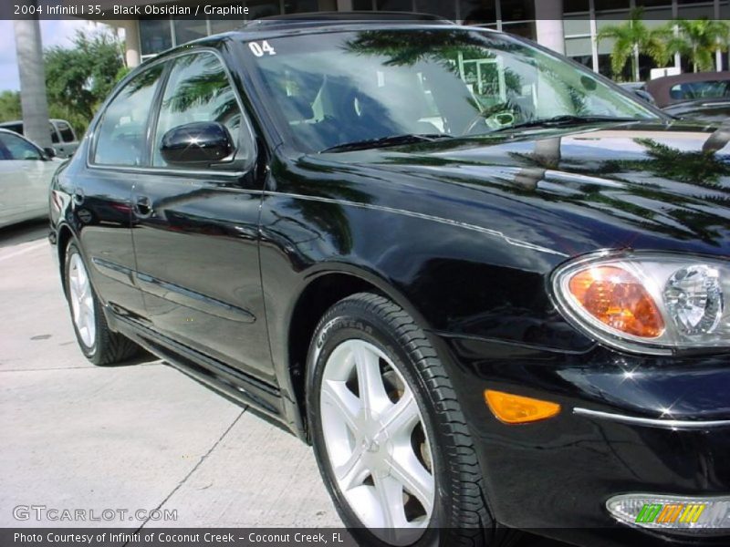 Black Obsidian / Graphite 2004 Infiniti I 35