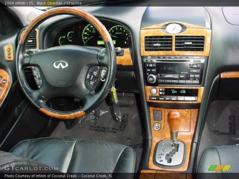 Black Obsidian / Graphite 2004 Infiniti I 35