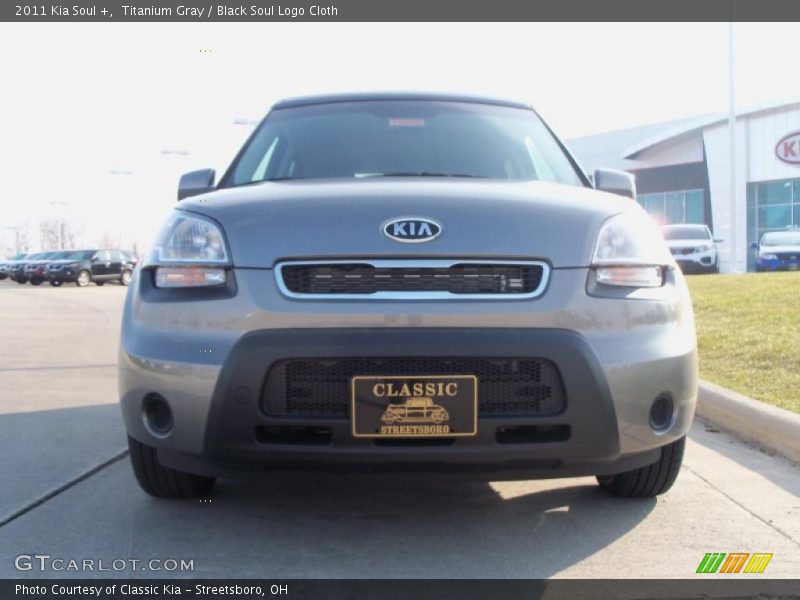 Titanium Gray / Black Soul Logo Cloth 2011 Kia Soul +