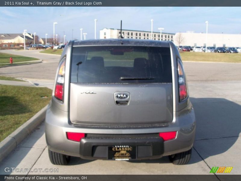 Titanium Gray / Black Soul Logo Cloth 2011 Kia Soul +