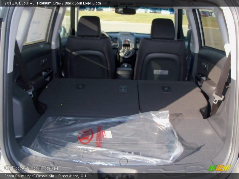 Titanium Gray / Black Soul Logo Cloth 2011 Kia Soul +