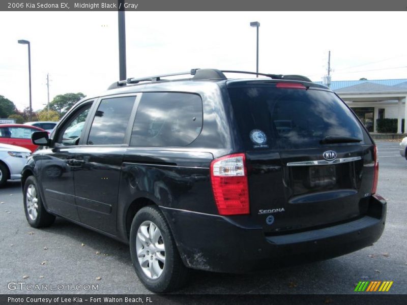 Midnight Black / Gray 2006 Kia Sedona EX
