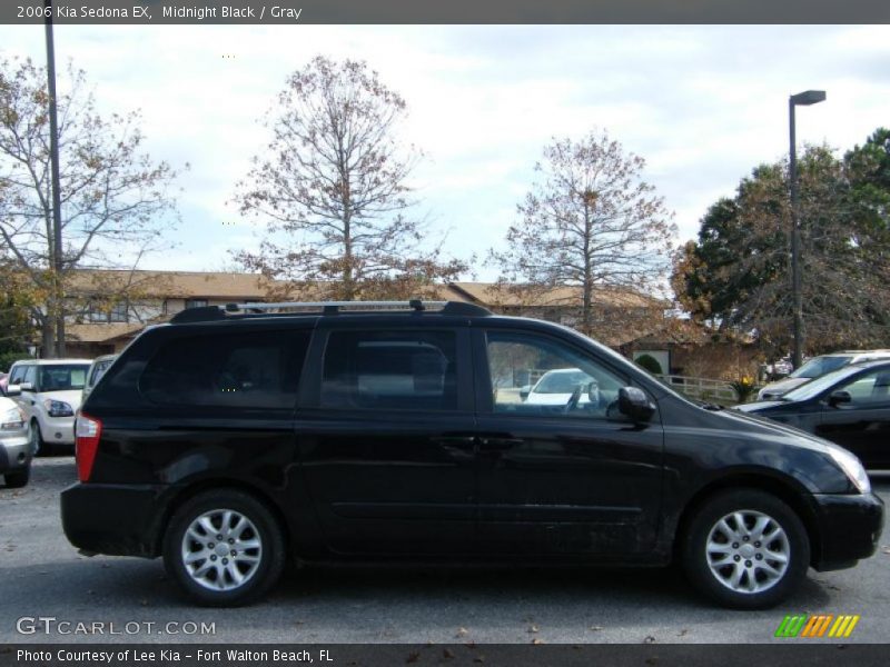 Midnight Black / Gray 2006 Kia Sedona EX