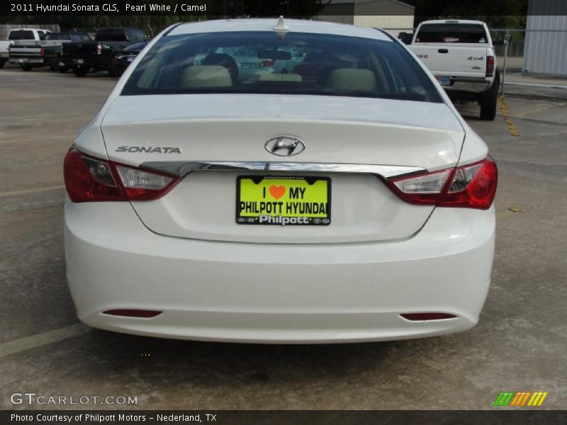 Pearl White / Camel 2011 Hyundai Sonata GLS