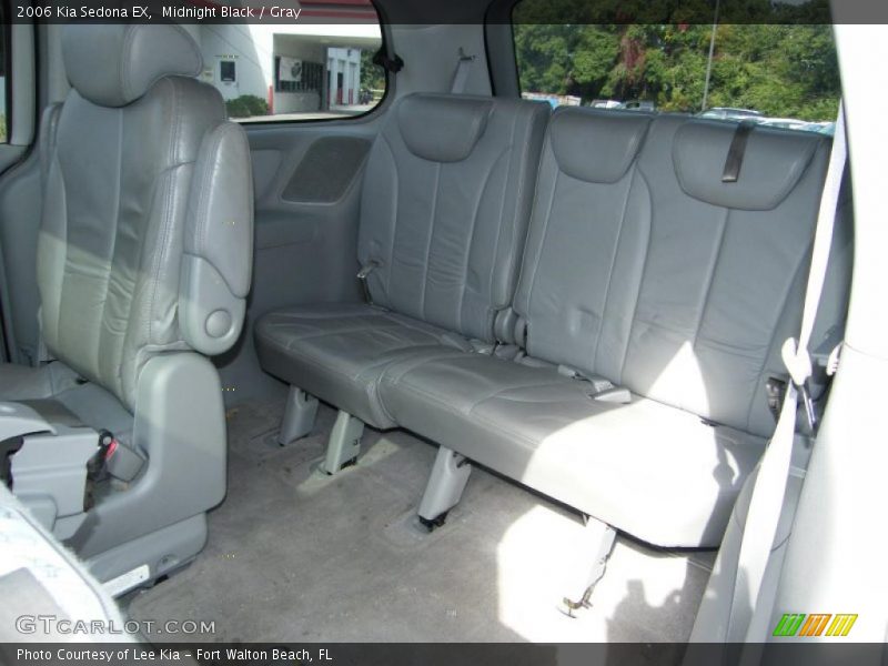 Midnight Black / Gray 2006 Kia Sedona EX