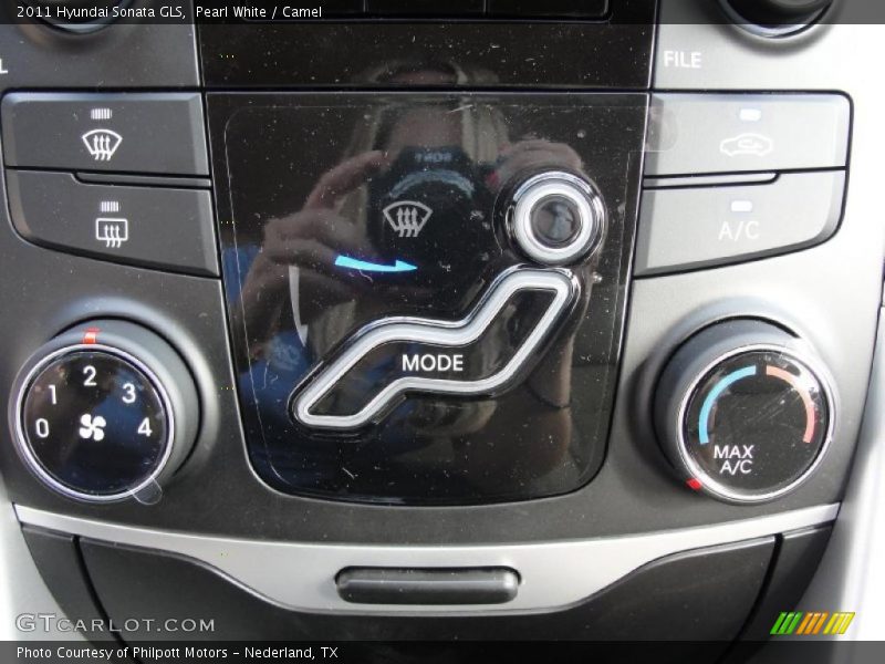 Pearl White / Camel 2011 Hyundai Sonata GLS