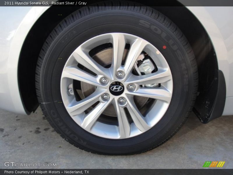 Radiant Silver / Gray 2011 Hyundai Sonata GLS