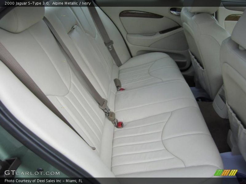  2000 S-Type 3.0 Ivory Interior