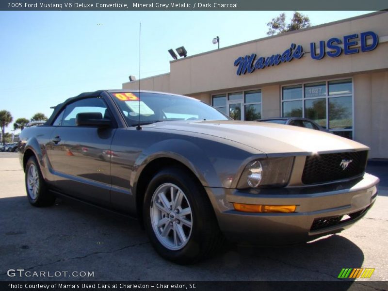 Mineral Grey Metallic / Dark Charcoal 2005 Ford Mustang V6 Deluxe Convertible