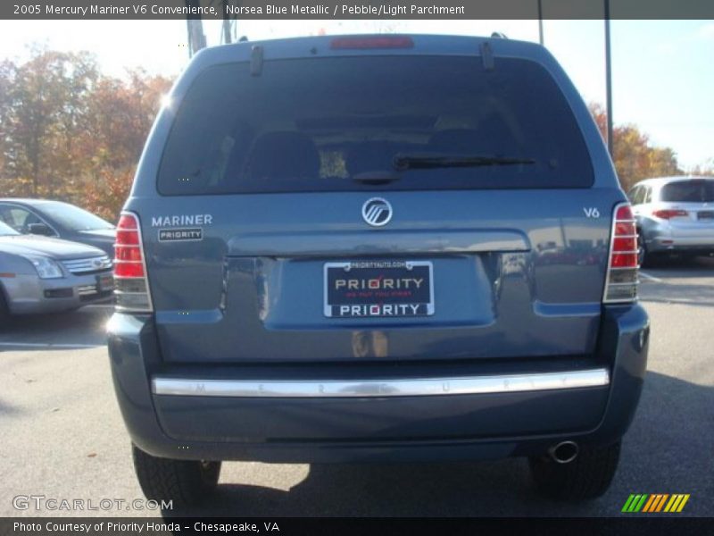 Norsea Blue Metallic / Pebble/Light Parchment 2005 Mercury Mariner V6 Convenience