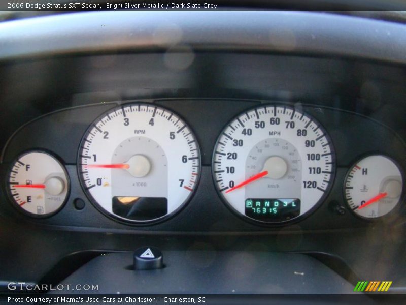Bright Silver Metallic / Dark Slate Grey 2006 Dodge Stratus SXT Sedan