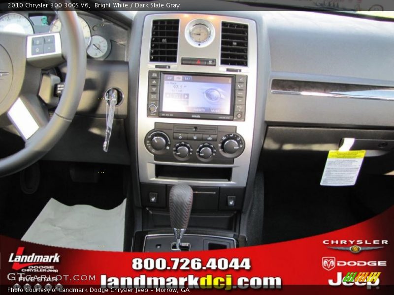 Bright White / Dark Slate Gray 2010 Chrysler 300 300S V6