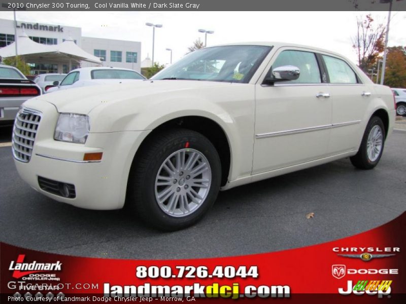 Cool Vanilla White / Dark Slate Gray 2010 Chrysler 300 Touring