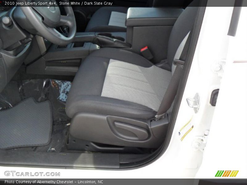 Stone White / Dark Slate Gray 2010 Jeep Liberty Sport 4x4