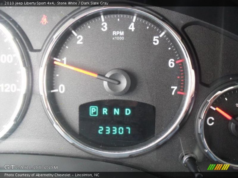 Stone White / Dark Slate Gray 2010 Jeep Liberty Sport 4x4