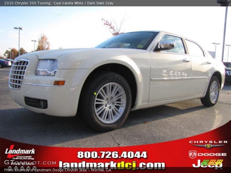 Cool Vanilla White / Dark Slate Gray 2010 Chrysler 300 Touring