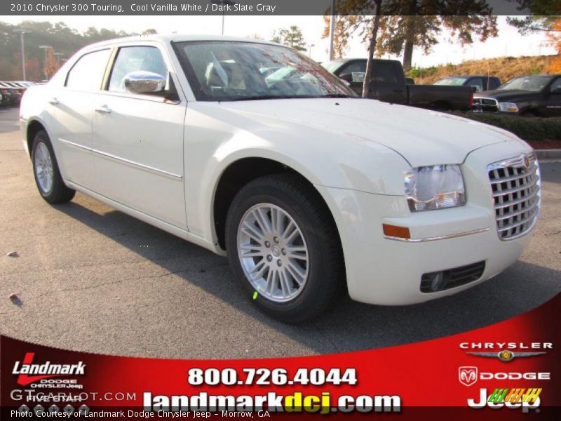 Cool Vanilla White / Dark Slate Gray 2010 Chrysler 300 Touring