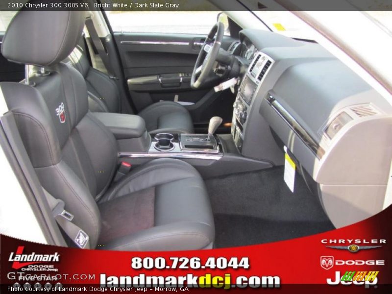 Bright White / Dark Slate Gray 2010 Chrysler 300 300S V6