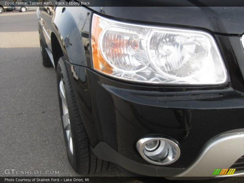 Black / Ebony Black 2006 Pontiac Torrent AWD