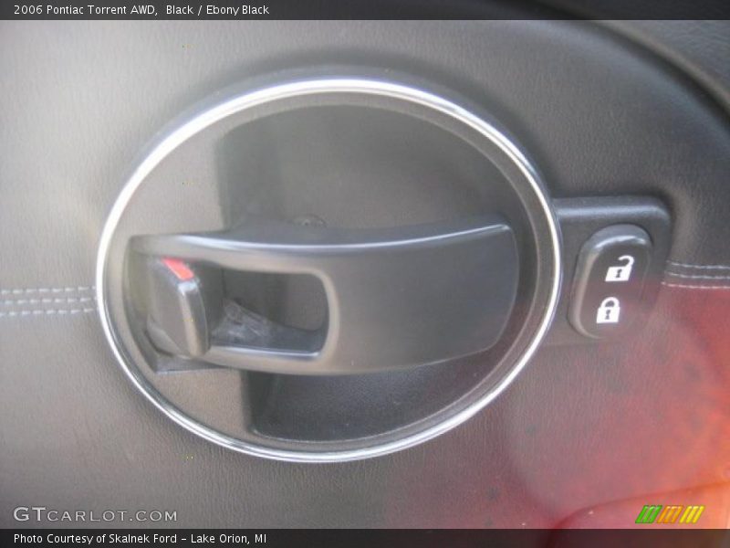 Black / Ebony Black 2006 Pontiac Torrent AWD