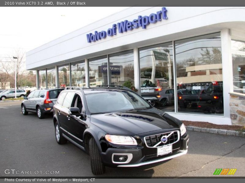 Black / Off Black 2010 Volvo XC70 3.2 AWD