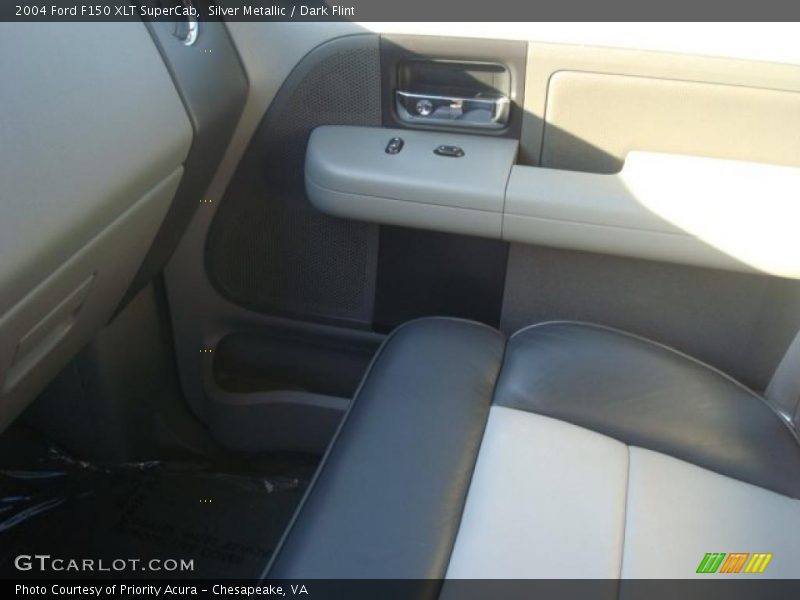 Silver Metallic / Dark Flint 2004 Ford F150 XLT SuperCab