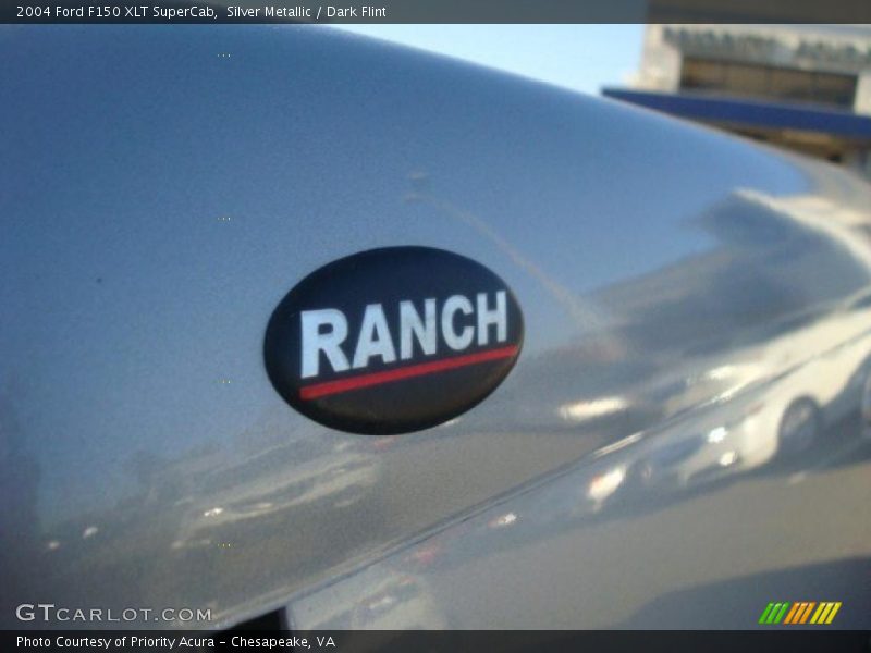 Silver Metallic / Dark Flint 2004 Ford F150 XLT SuperCab