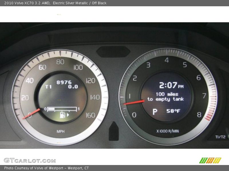  2010 XC70 3.2 AWD 3.2 AWD Gauges