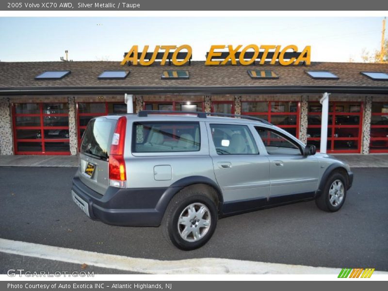 Silver Metallic / Taupe 2005 Volvo XC70 AWD