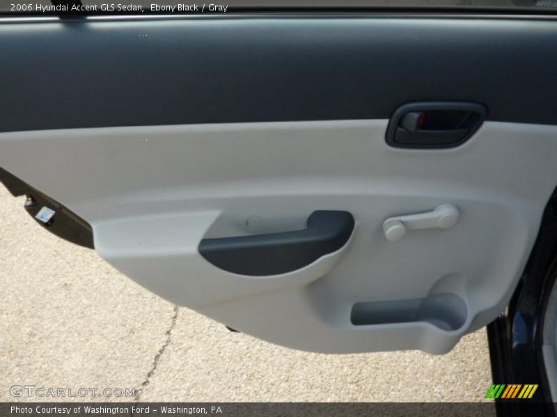 Ebony Black / Gray 2006 Hyundai Accent GLS Sedan