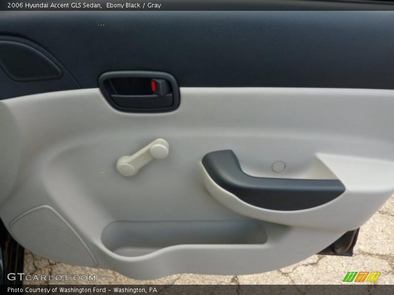 Ebony Black / Gray 2006 Hyundai Accent GLS Sedan