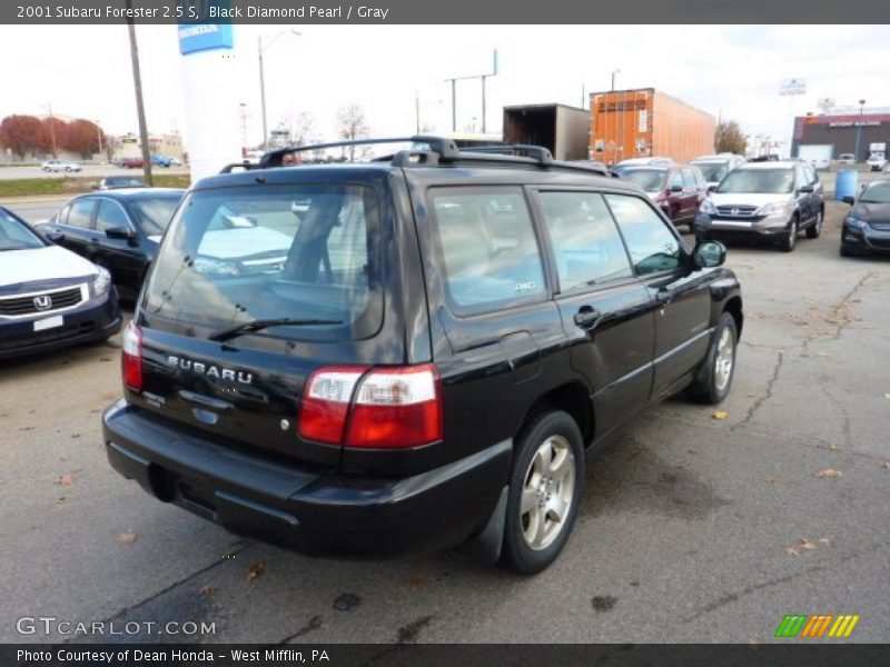 Black Diamond Pearl / Gray 2001 Subaru Forester 2.5 S