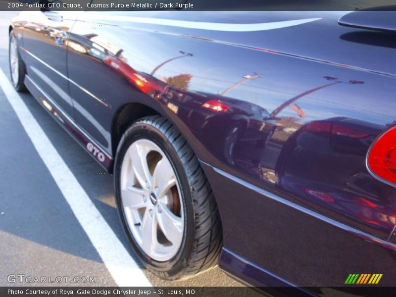 Cosmos Purple Metallic / Dark Purple 2004 Pontiac GTO Coupe