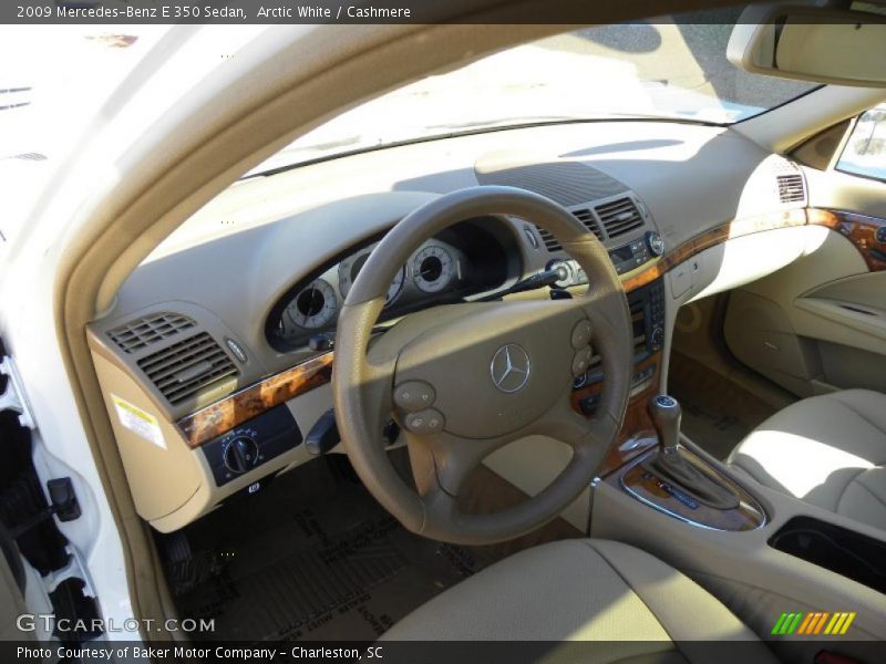 Arctic White / Cashmere 2009 Mercedes-Benz E 350 Sedan