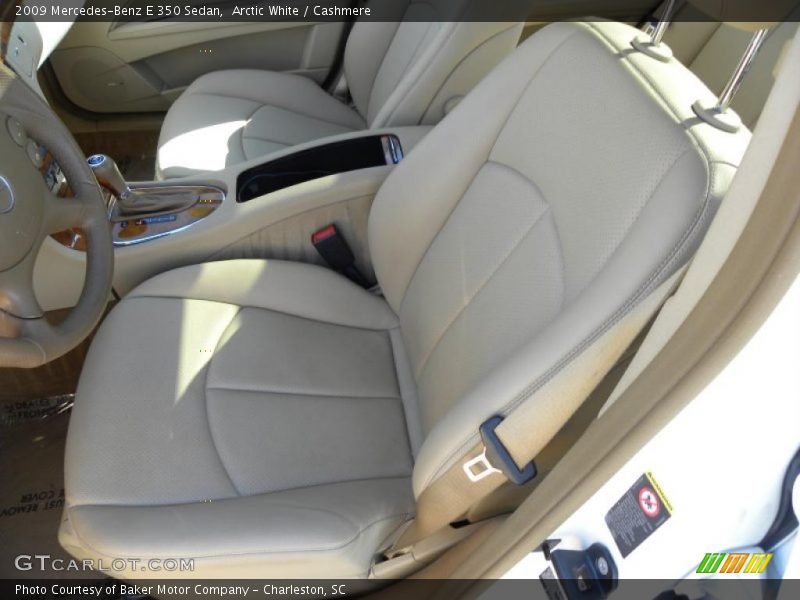 Arctic White / Cashmere 2009 Mercedes-Benz E 350 Sedan